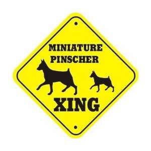  MinPin Crossing   Xing Dog Sign