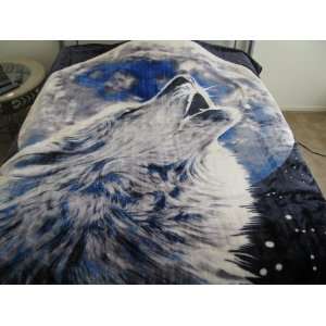  New 2 Ply 2 Side Queen Blanket Howling Wolf and Moon 