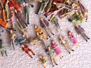 130 pcs O scale 148 Painted Figures People Passenger F  