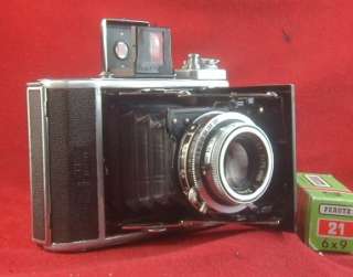 Zeiss Ikonta 521A 6x4.5 format w/ f3.5 Opton TESSAR  