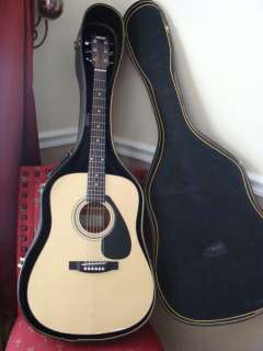 Yamaha FD01S Acoustic Guitar with case  