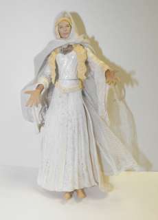 2002 LORD OF THE RINGS TWO TOWERS GALADRIEL ACTION FIGURE  