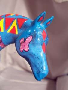 Up for auction, a beautiful Painted Pony from Westland Giftware. It 