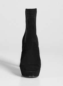 NIB New GUESS Black ABRIELLE SUEDE Leather Platform Ankle Boots 