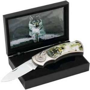   Knife with Decorative Wolf Inlay in Display Box