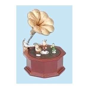  3 Amusements Retro Phonograph Santa Claus Christmas 