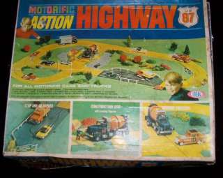   Ideal Motorific Highway 88 87 Survival Run Car Track Toy Set  