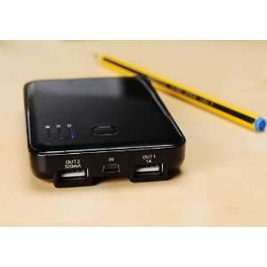  Charger with Double USB Ports for Iphone 4/4s, Iphone 3g/3gs,ipad 