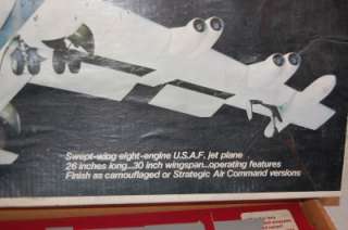 VINTAGE 1973 MONOGRAM B 52 STRATOFORTRESS 1/72 USAF JET BOMBER PLANE 