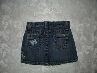 here we have a cute girls baby gap outlet denim jean skirt it is size 