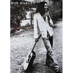 Bob Marley   Giant Music Poster (B&W Leaning On Guitar) (Size 40 x 