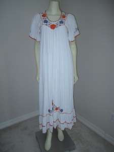Vintage Embroidered Mexican Tent Hippie Boho Peasant Maxi Dress S 
