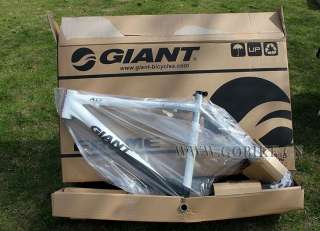 GIANT 26 MTB ATX Pro Frame Size S 17 Black White Red  