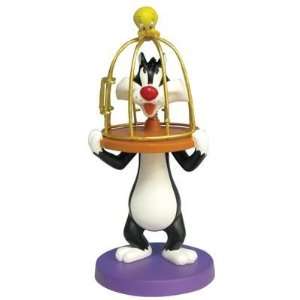   Figurine by Westland Giftware   Sylvester and Tweety Toys & Games