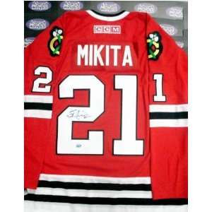  Stan Mikita Autographed Hockey Jersey (Chicago Black Hawks 