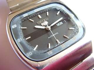   strap stainless steel made by seiko diameter without crown 36 mm