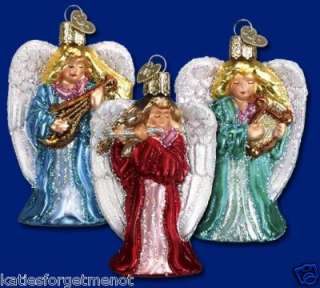 RED MUSICAL ANGEL OLD WORLD CHRISTMAS ORNAMENT 10154  