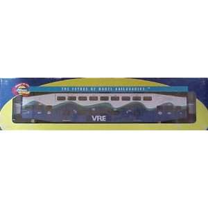  HO RTR Bombardier Coach VRE Toys & Games