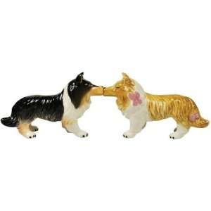  Collie 3 Dogs Salt and Pepper Shakers 