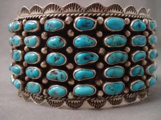 COLOSSAL OLD NAVAJO TURQUOISE SILVER BRACELET 1970s  