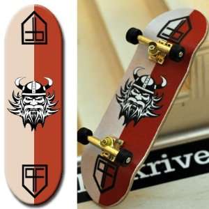  Fingerboard Deck, 5 ply Maple, PF1 Toys & Games