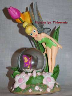 TINKER BELL AND TULIPS SNOWGLOBE TINKERBELL SCULPTED  