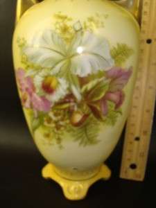 ROYAL WETTINA AUSTRIAN RH. PORCELAIN YELLOW IVORY VASE  