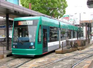 Hiroshima Railway Type 5000 Green Mover   Modemo NT123 (N scale 