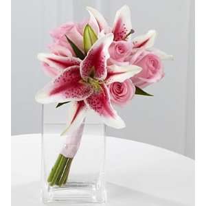   Day   The FTD Spirit Of Love Flower Bouquet   Vase Included