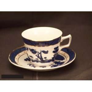 Royal Doulton Real Old Willow Cups & Saucers  Kitchen 