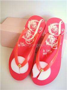 Juicy Couture Helda Flip Flops Sandals Shoes 7 Coral  