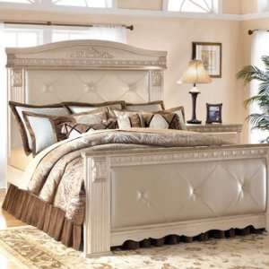  Market Square Silverwood Mansion Bed