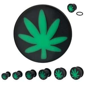 Green Pot Leaf Black UV Acrylic Single Flare Plugs with O Rings   1/2 