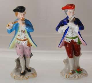 OCCUPIED JAPAN~HAND PAINTED COLONIAL FIGURINES~FLUTE  