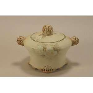 Royal Bayreuth Old Ivory Biscuit 