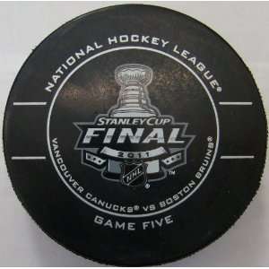  2011 Stanley Cup Finals Official NHL Game 5 Puck Sports 