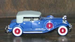 1932 CHRYSLER LEBARON DIECAST MODEL CAR 132 SCALE  