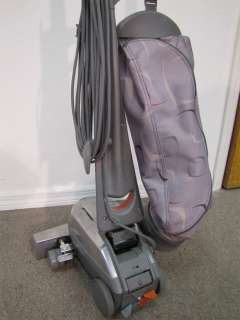 Kirby Sentria G10D Vacuum w/ Carpet Cleaning System 09  