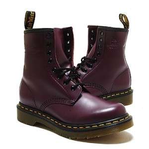 Dr Martens Womens Boots 1460W 8 EYE 11821500 Smooth Leather Purple 