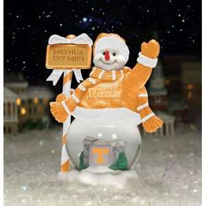   City Limits Snowman SNOWGLOBE CHRISTMAS FIGURINE