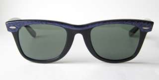 These awesome B&L Ray Ban 1980s vintage WAYFARER sunglasses arein an 