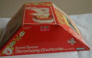 Strawberry Shortcake Sweet Sleeper w/ Custard NRFB  
