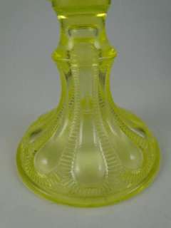   Vaseline Yellow Glass EAPG Kerosene Lamp Queen Anne Vtg Old  