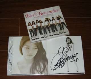 SNSD Girls Generation   GEE All Member Autographed CD  