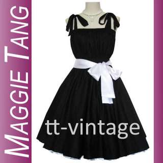   with a petticoat. The belt and the petticoat does not belong the dress