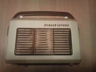Antik Kofferradio Schaub Lorenz  Touring T 40 in Berlin   Steglitz 