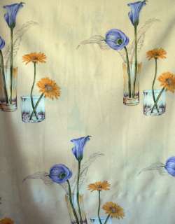 Tissu toile coton imprimé motif florale , 200gr m2