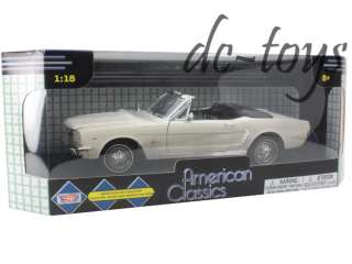 Motormax American Classics 1964 1/2 Ford Mustang Convertible 118 