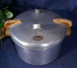 Vintage NATIONAL No. 7 16 Qt. Aluminum Pressure Cooker  