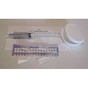   Kit with 10ml/cc of 36% Carbamide Peroxide Gel